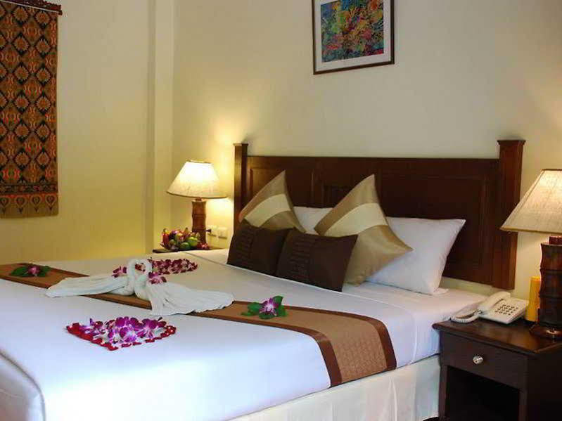 The Hill Resort Patong Extérieur photo