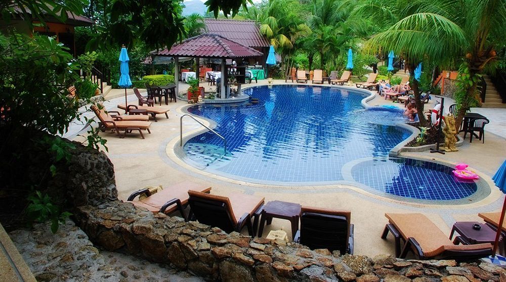 The Hill Resort Patong Extérieur photo
