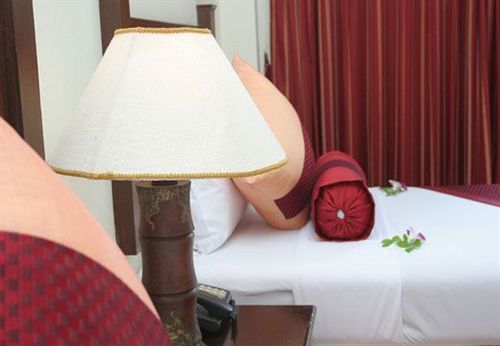 The Hill Resort Patong Extérieur photo