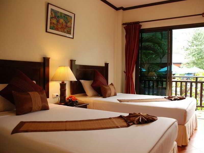 The Hill Resort Patong Extérieur photo